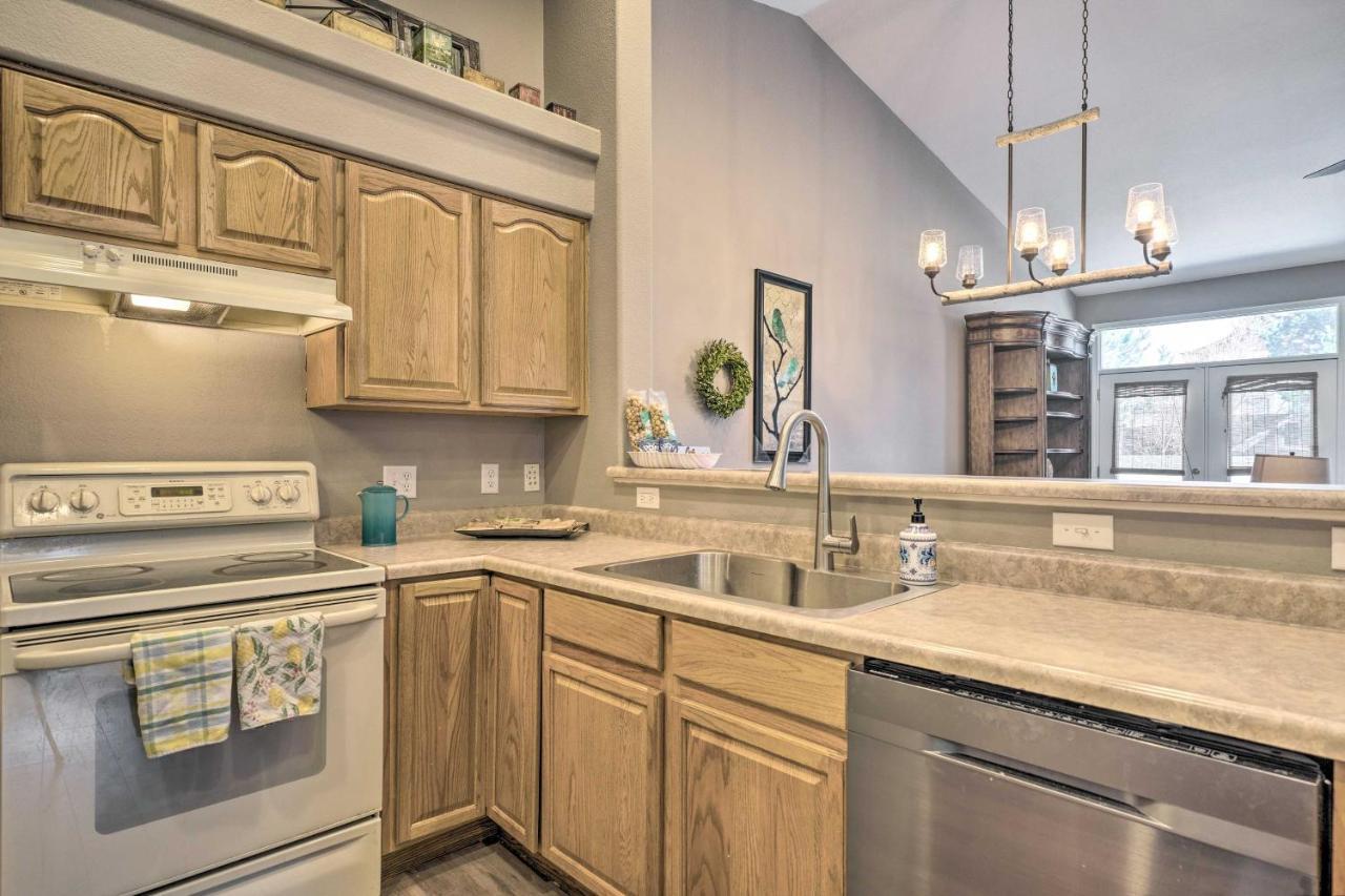Colorado Springs Townhome About 10 Miles To Downtown! Bagian luar foto